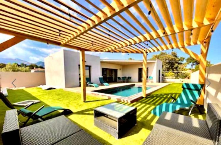 Le Corail Rouge Corse Villa *